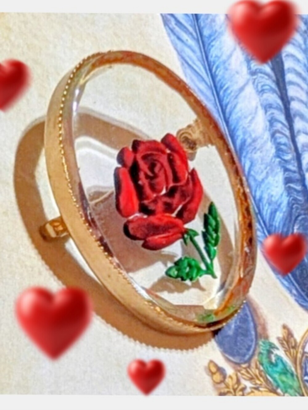 Vintage Glass Intaglio Reverse Painted 🌹 Brooch